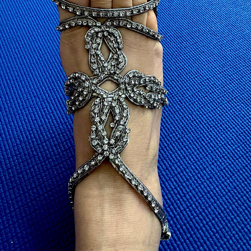 Two Lips Silver Heels. Intricate sparkly Design. Wore to a wedding 17 years ago🩶